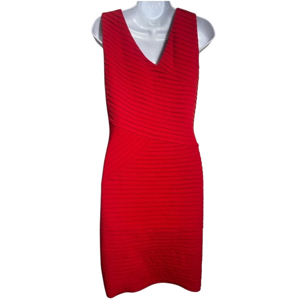 Calvin Klein dress size 8 classic red sheath dress‎ PERFECT! ❤️❤️❤️ - Picture 3 of 3